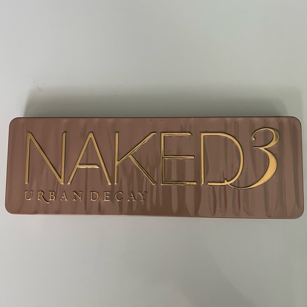 Urban Decay Naked3 Palette in Rose Gold